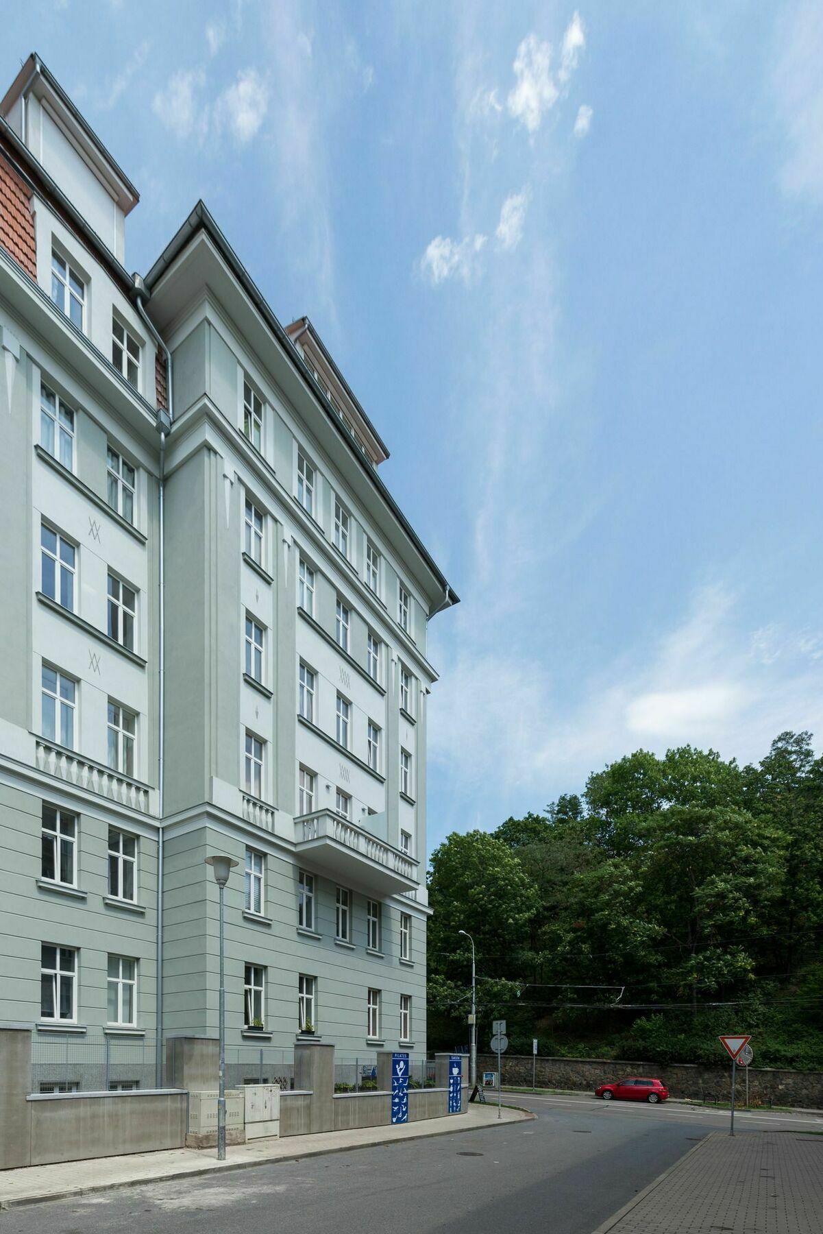 Thai World Apartment Spilberk II Brno Exterior photo